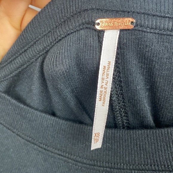 Free People Black Time Traveler‎ Empire Waist Dolman Bishop Sleeve Top - Size XS - Picture 7 of 11